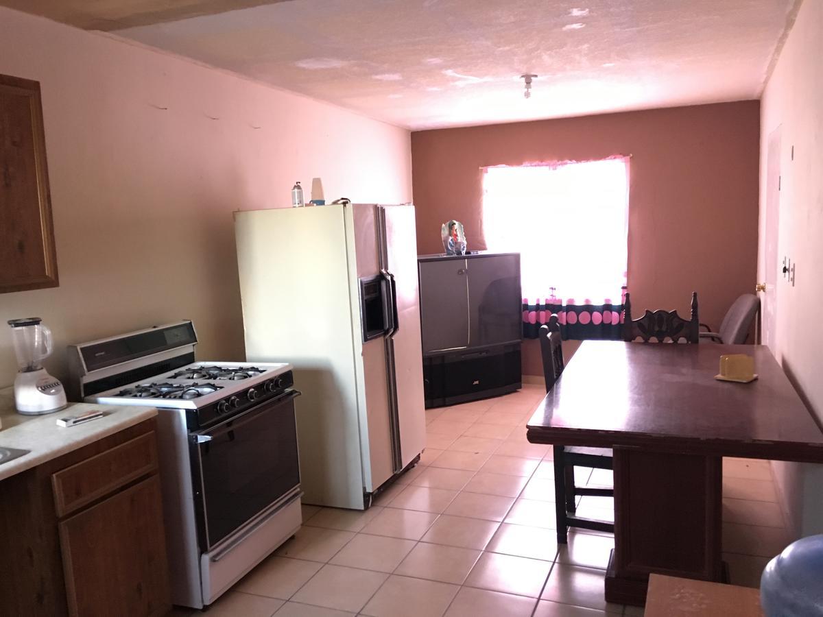 Blanquita Guesthouse Manuel F. Martínez エクステリア 写真